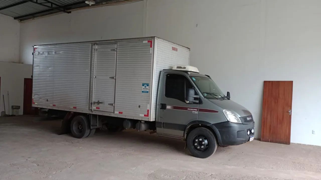Vende Iveco Dailly 70C16 Massimo  - Foto 2