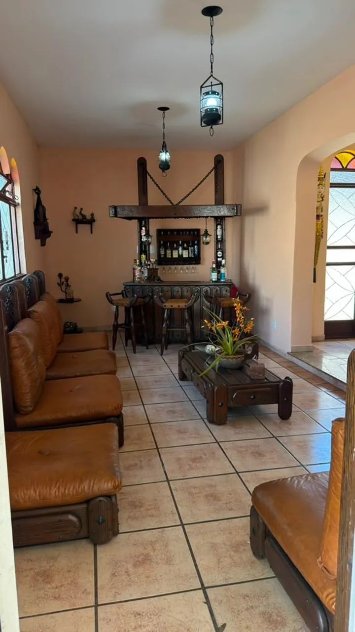 SALA COMPLETA EM MOGNO MACIÇO - ESTAR + JANTAR + BAR - EMBU DAS ARTES