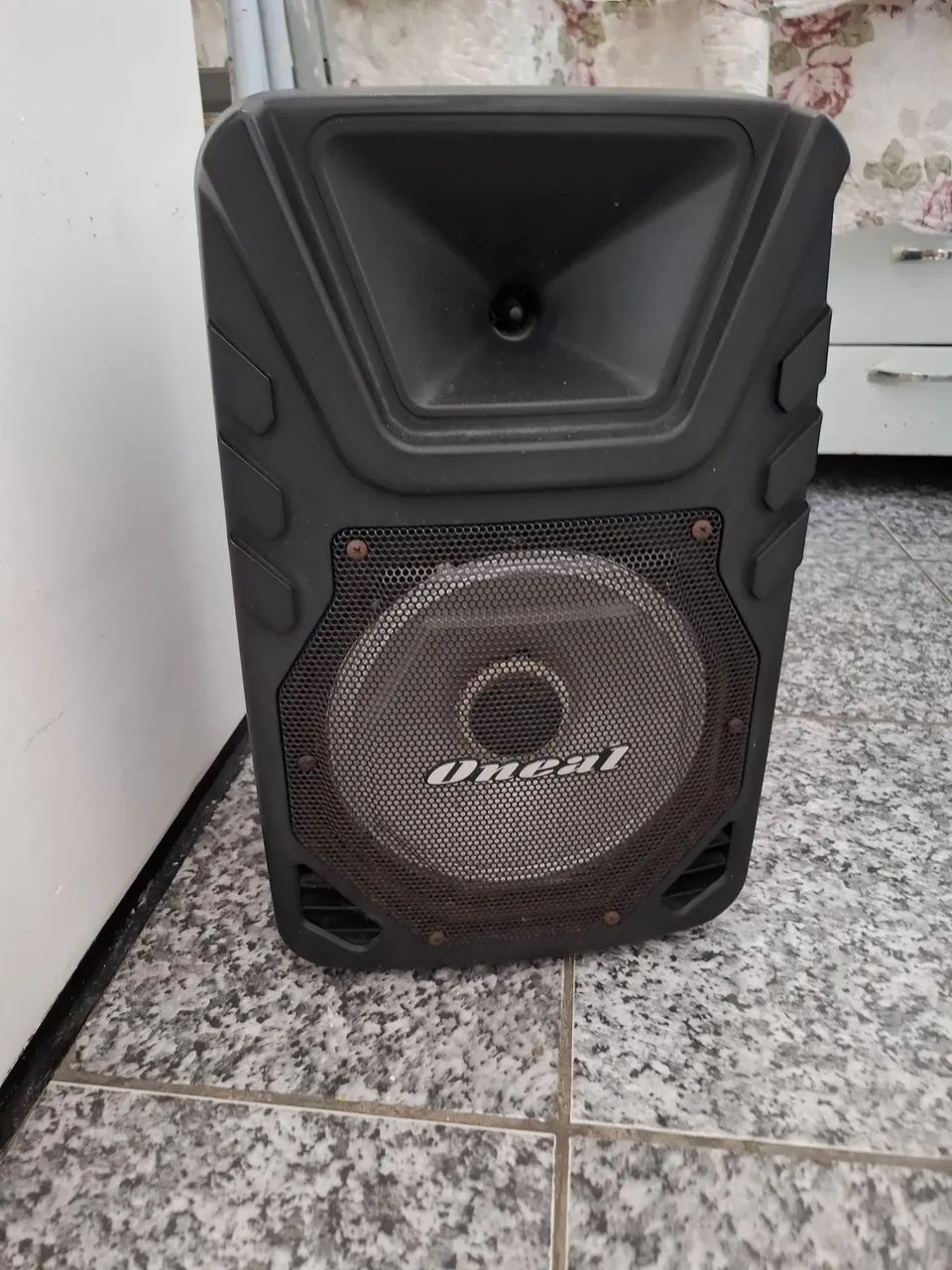 Cx de som com Bluetooth e entrada pra guitarra ou teclado e microfone  - Foto 2