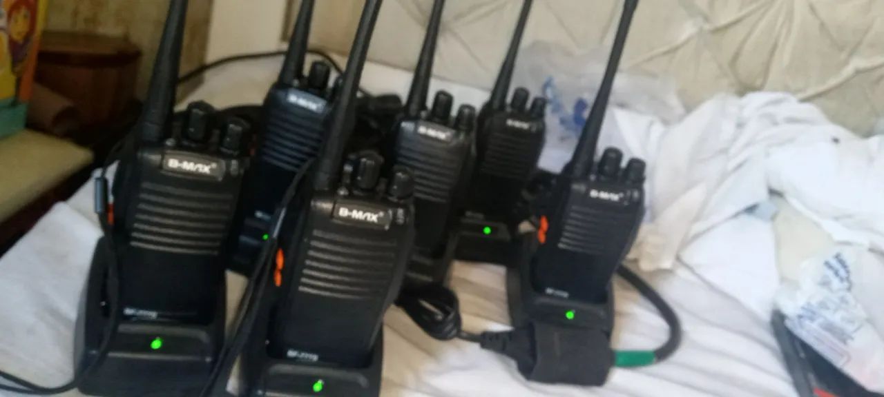 Kit 6 Radio comunicador Baofeng  - Foto 2