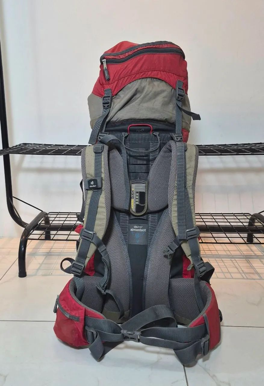 Mochila Deuter 40+10 Aircontact - Foto 3