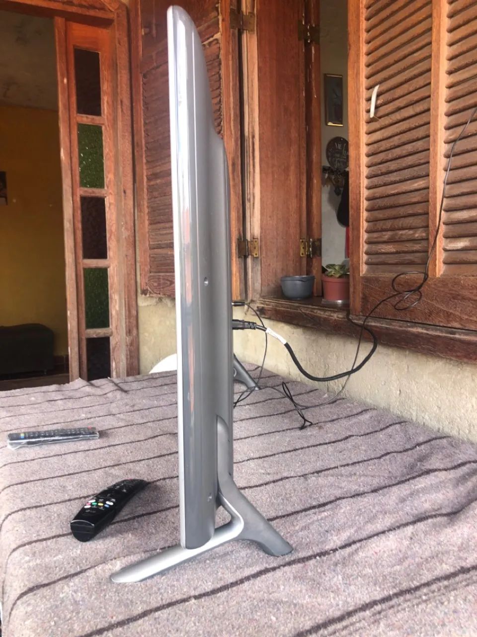 Tv LG smart 42 polegadas  - Foto 4