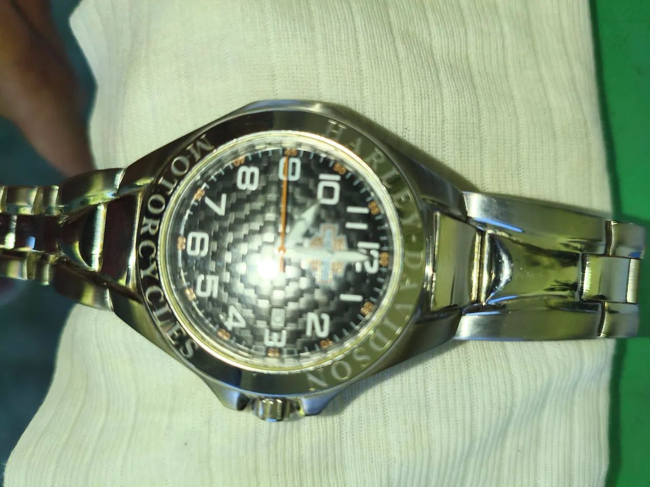 Vendo relógio bulova haleydaydson - Foto 2