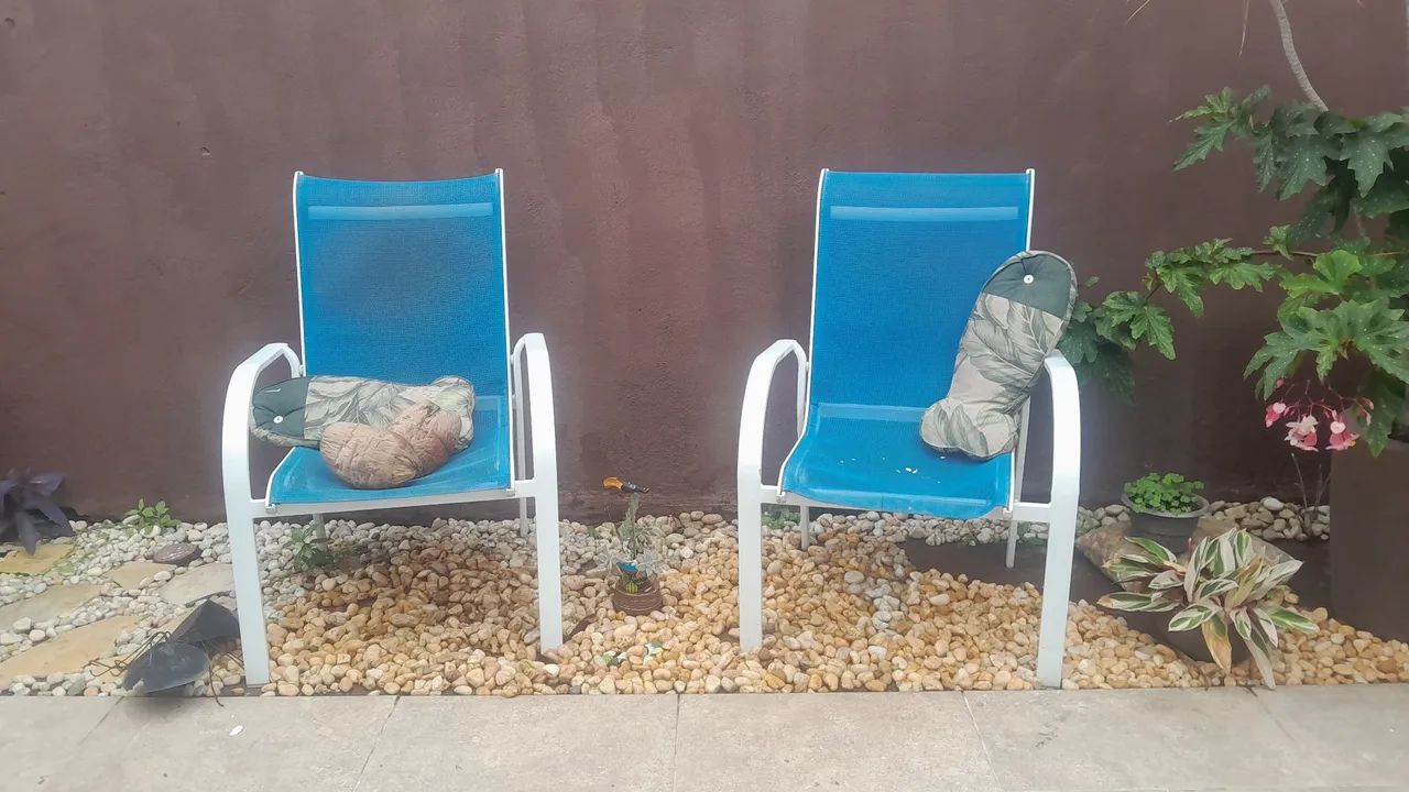 Cadeiras de piscina