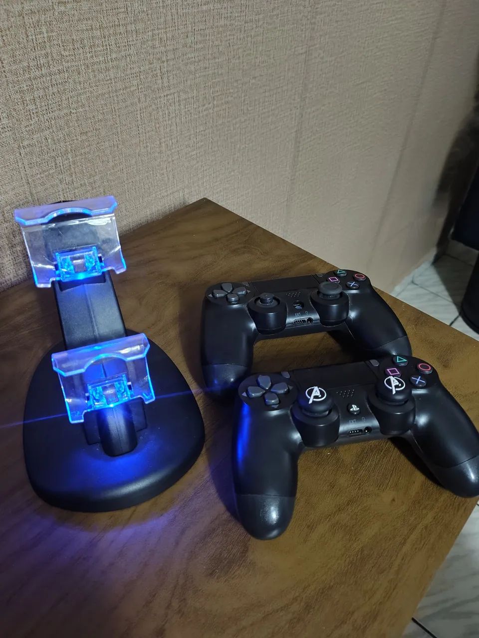 PS4 SLIM 1TB - Foto 4