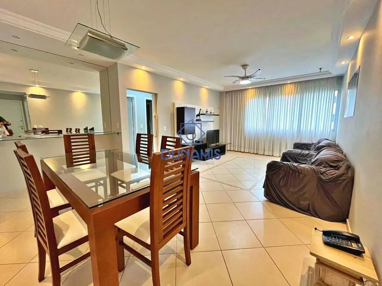 *EXCELENTE APARTAMENTO REFORMADO À VENDA NA PRAIA DAS PITANGUEIRAS