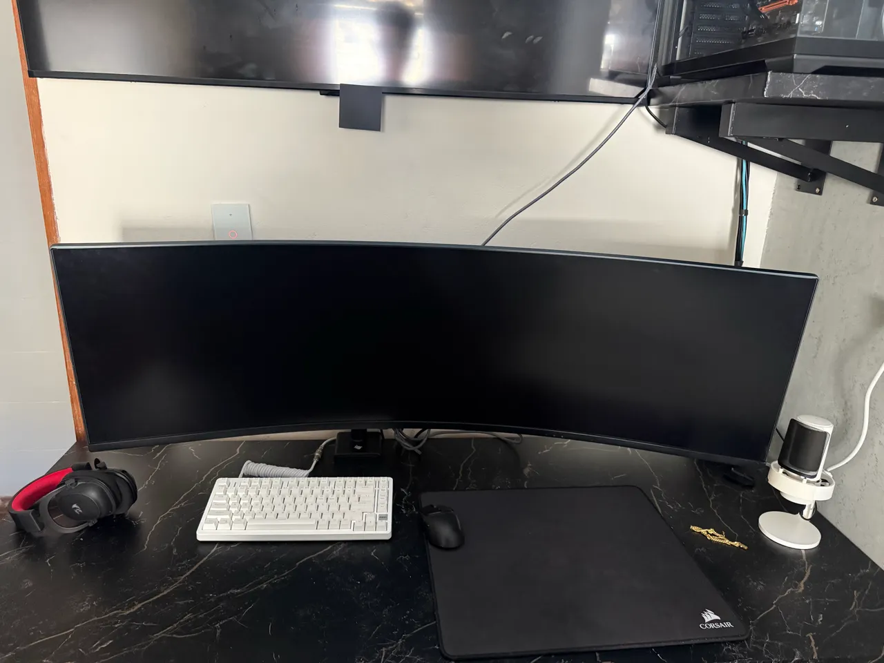 samsung odyssey g9