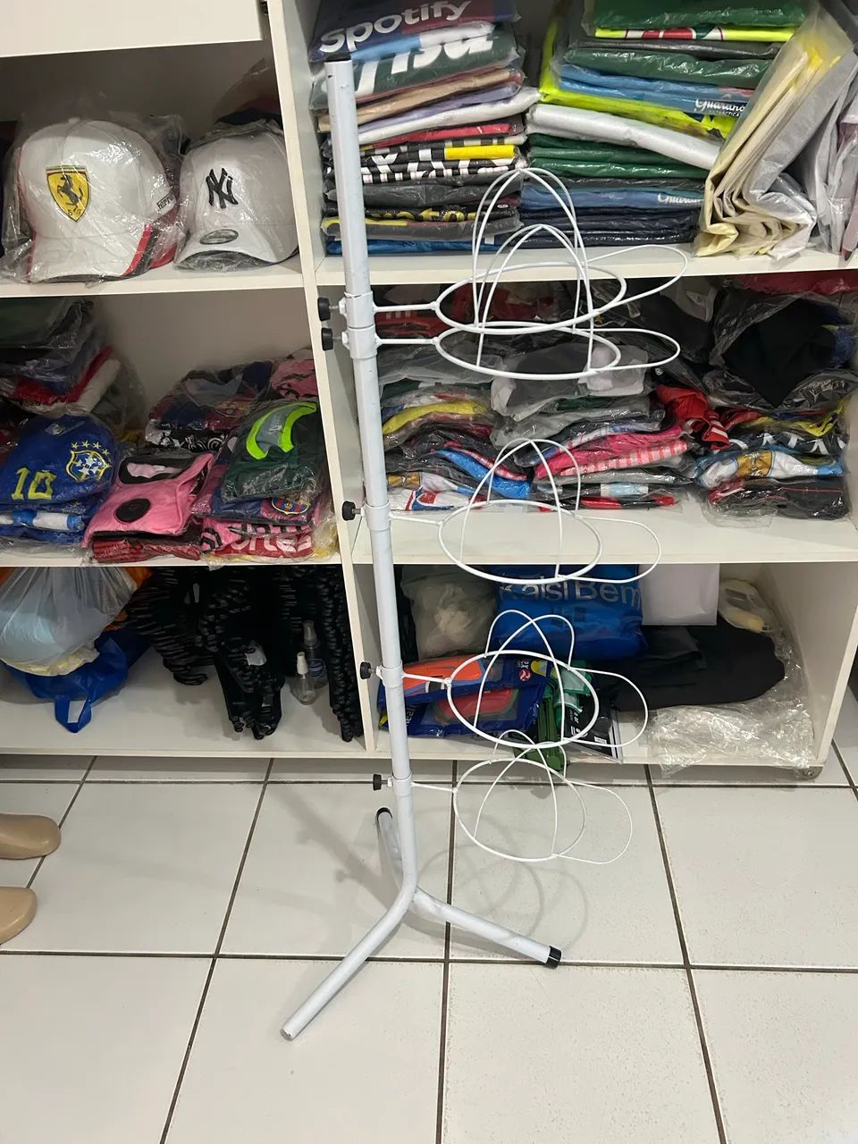 Suporte pra boné  - Foto 2