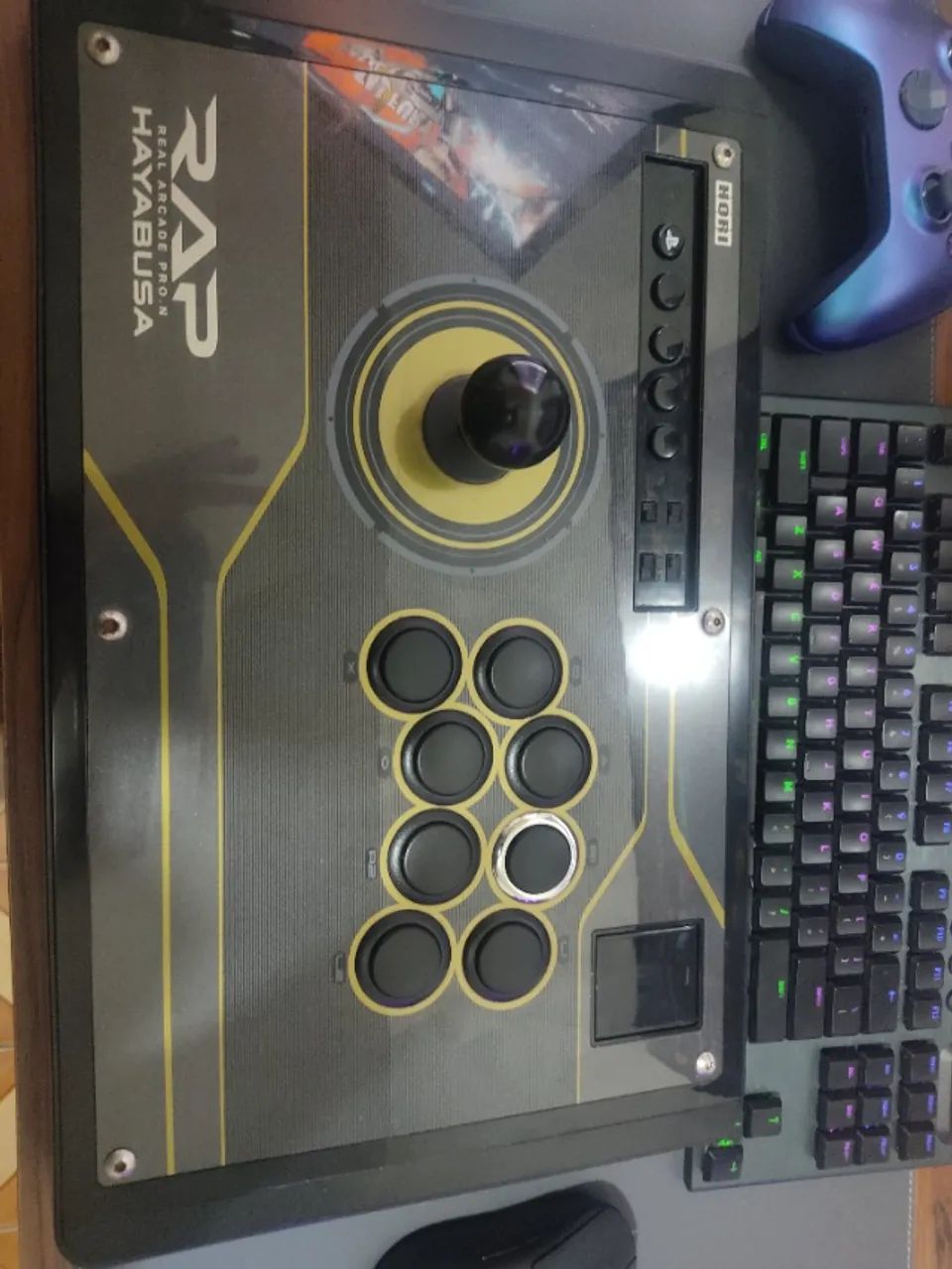 Controle Arcade HORI Real Arcade Pro.N Hayabusa PS4 / PS3 / PC