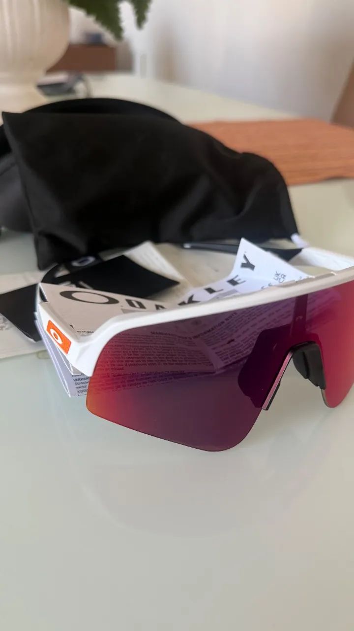 OAKLEY SUTRO LITE SWEEP ORIGINAL - Acessórios - Paralela, Salvador