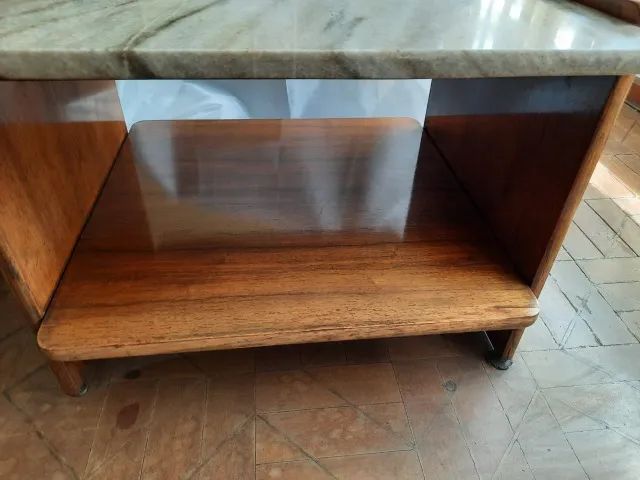 Mesa de canto Quadrada usada em ótimo estado - Foto 4