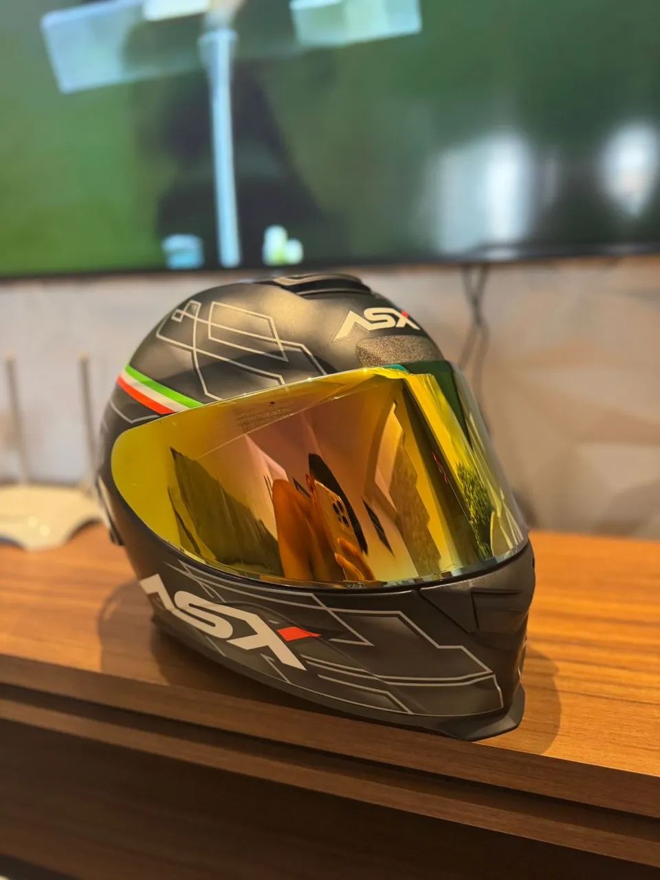 CAPACETE ASX