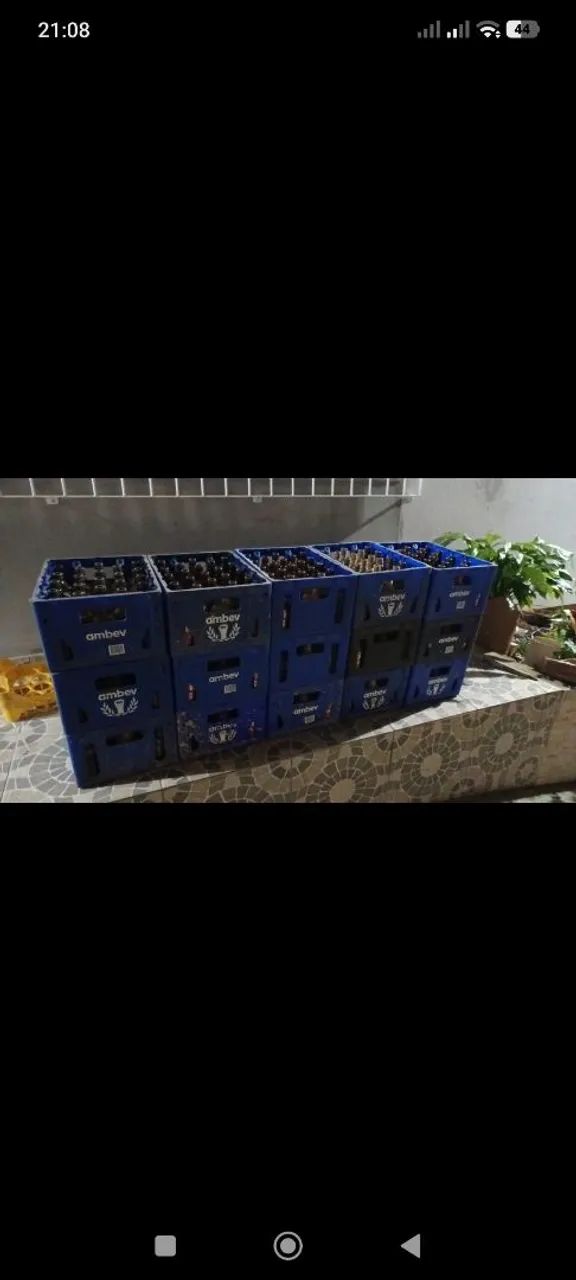 Vendo engradados com vasilhame 300 ml profissa 