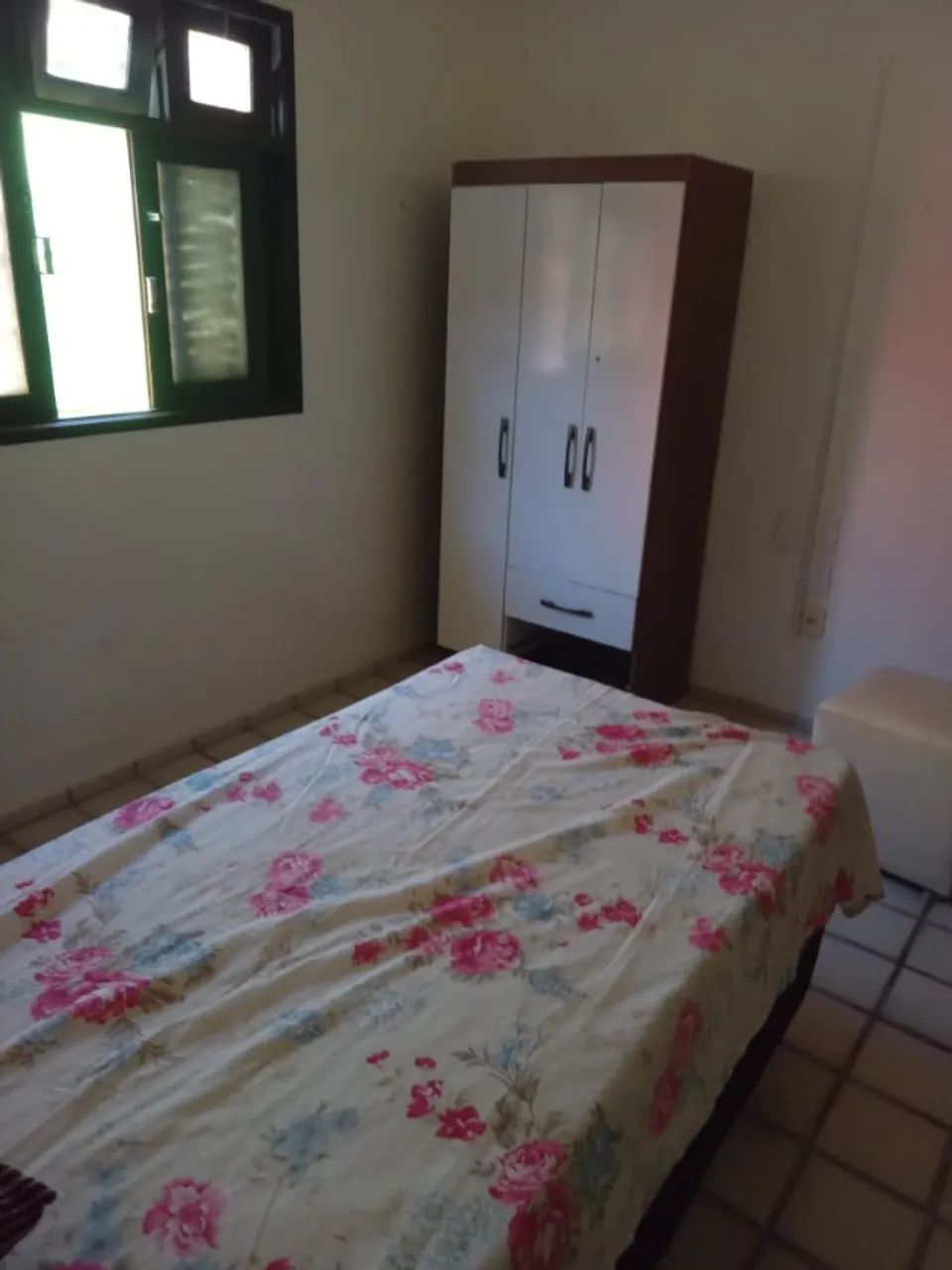 Aluga-se quarto Cruz das Almas 
