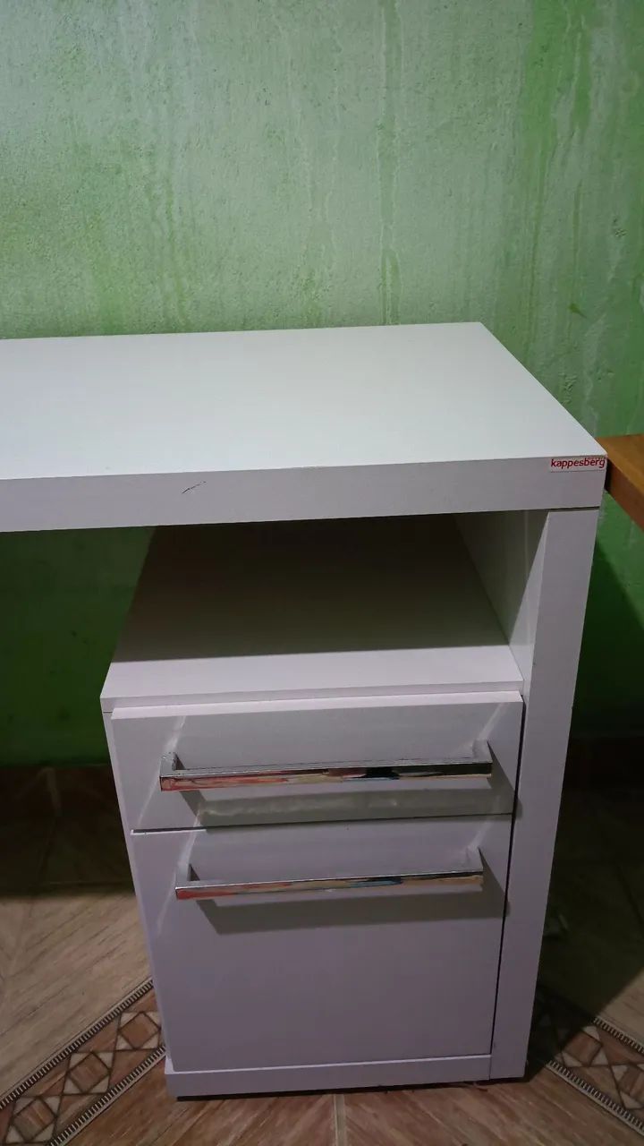 Office Desk432957931305707521