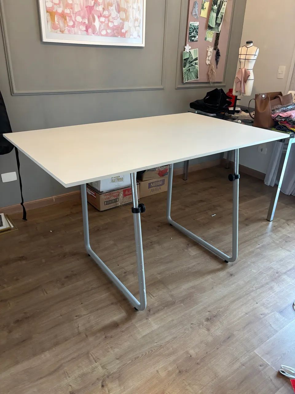 Mesa de desenho reclinável 