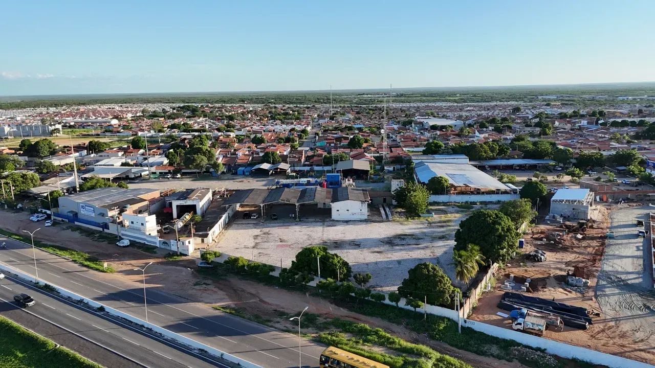 GALPÃO LOGÍSTICO NA BR-304 | MOSSORÓ/RN  COM PÁTIO AMPLO E POSSIBILIDADE DE EXPANSÃO