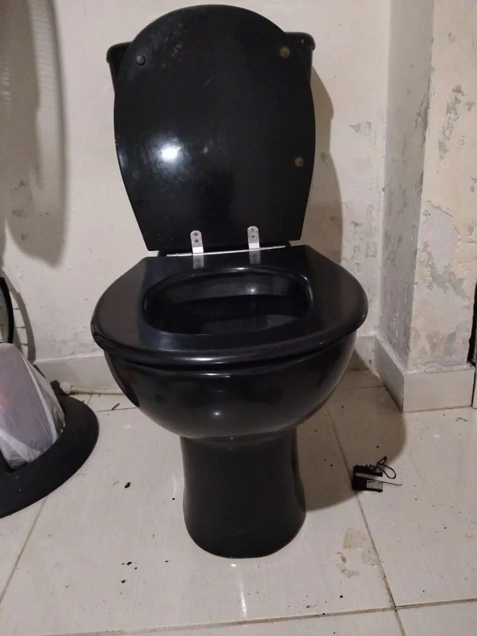 Sanitary ware422992086659901441