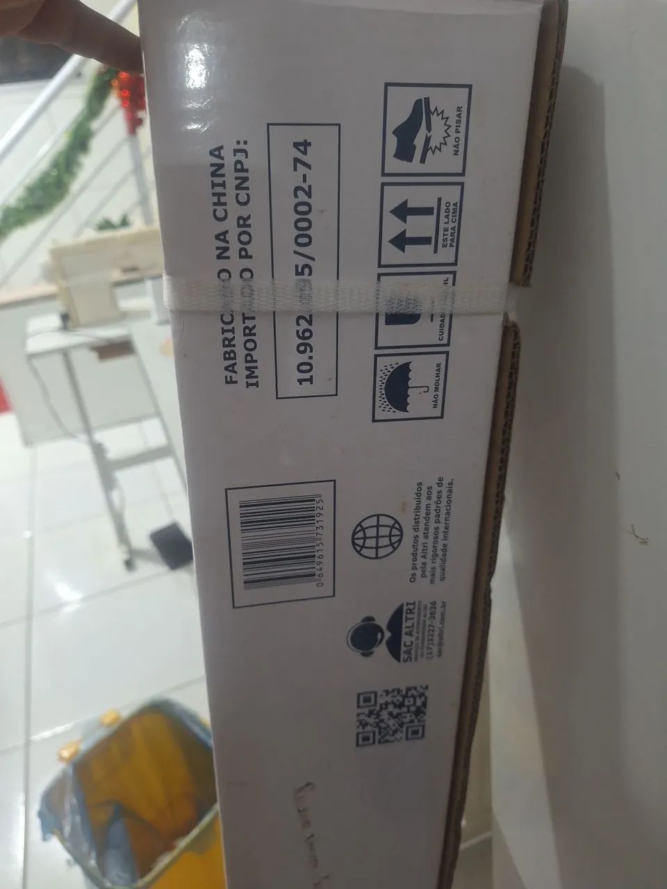 Bomba Submersa 1,5Cv nova na caixa - Foto 2