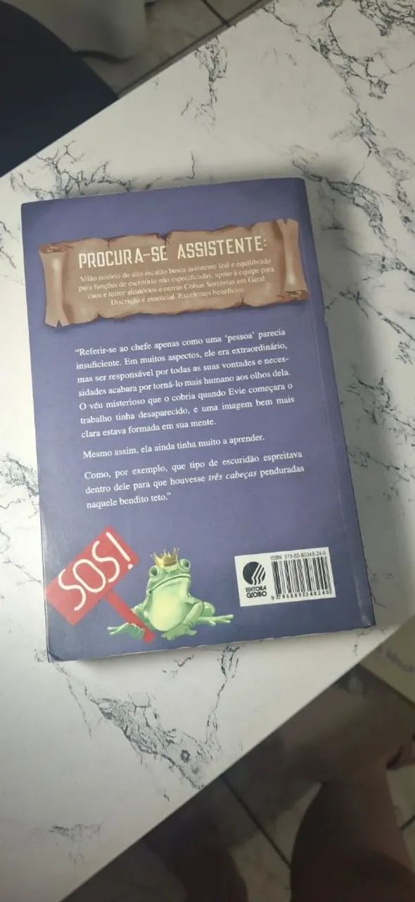Assistente do vilão  - Foto 2