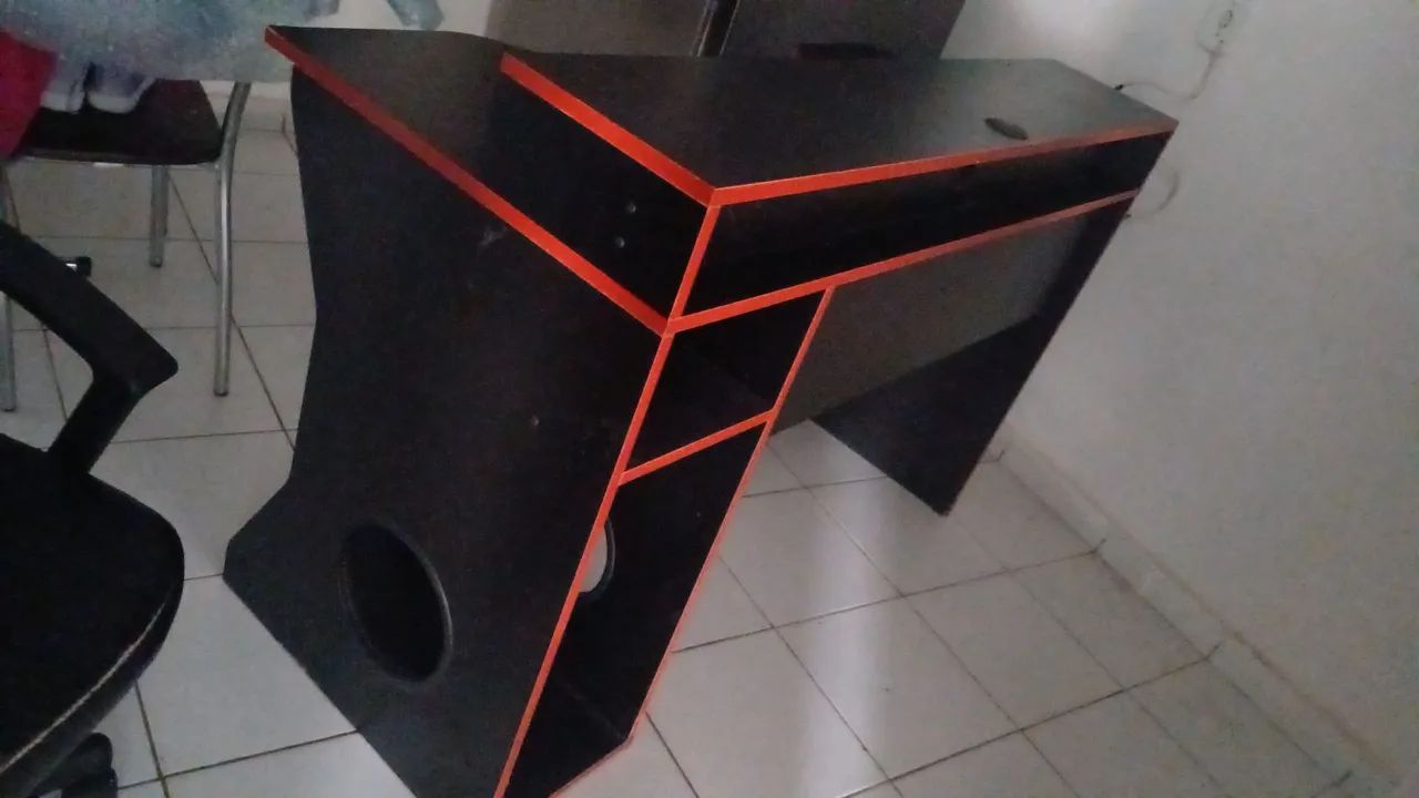 Mesa gamer para 2 monitores  - Foto 3