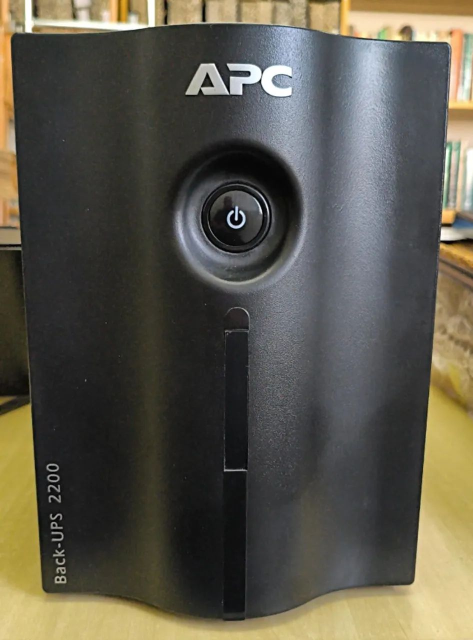 Nobreak APC 2200VA BIVOLT - Apc Back-ups