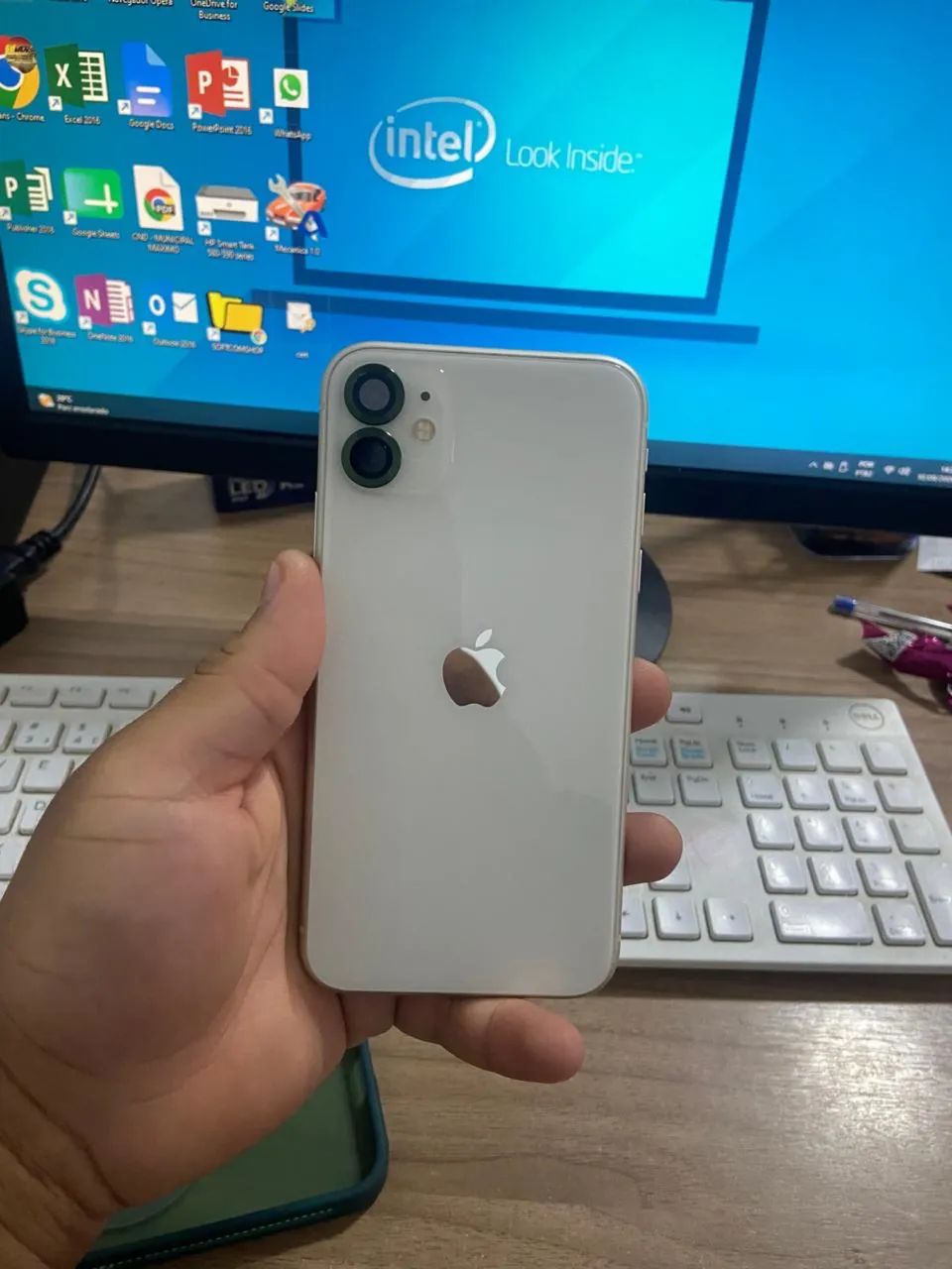 C-1 11点 まとめ売り Vendo iPhone 11 muito conservado - Celulares e Smartphones