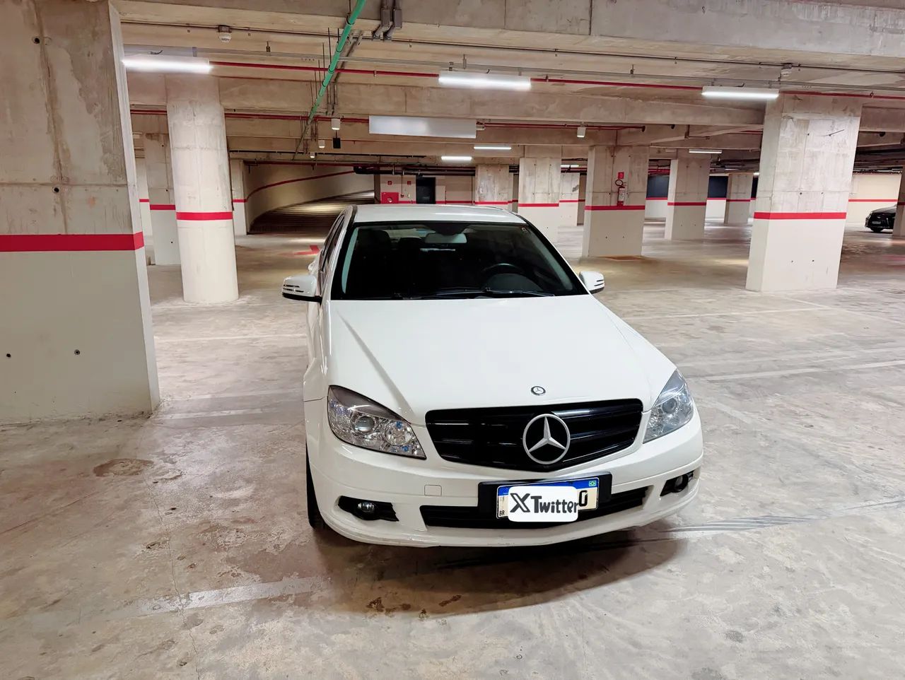 Mercedes-Benz C-180 CGI Classic 1.8 16V 156cv Aut. 2011