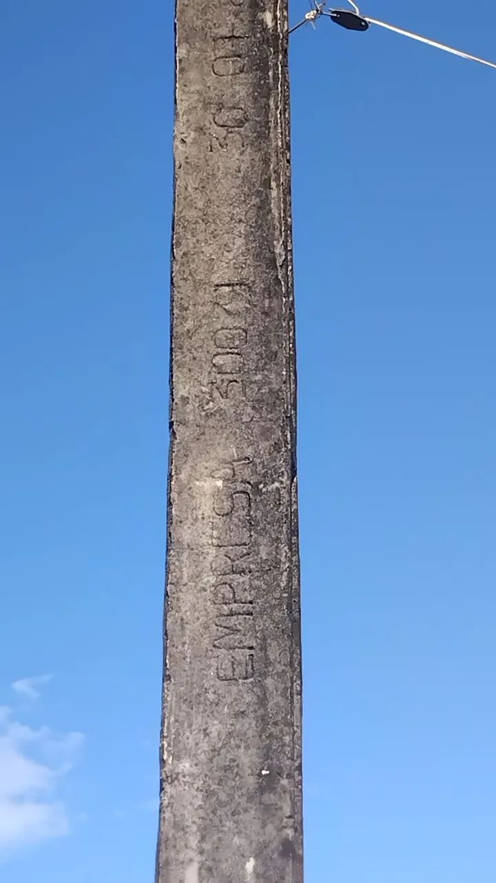 poste de energia  - Foto 4