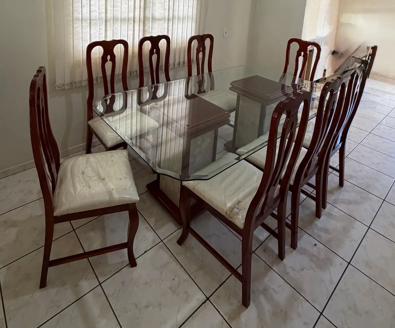 Sala de Jantar com aparador e espelho - Foto 5
