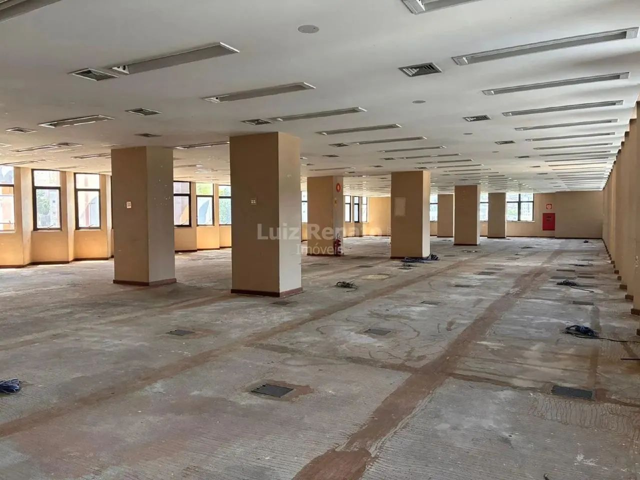 Andar corrido para aluguel 8 vagas - Coração de Jesus - Foto 4