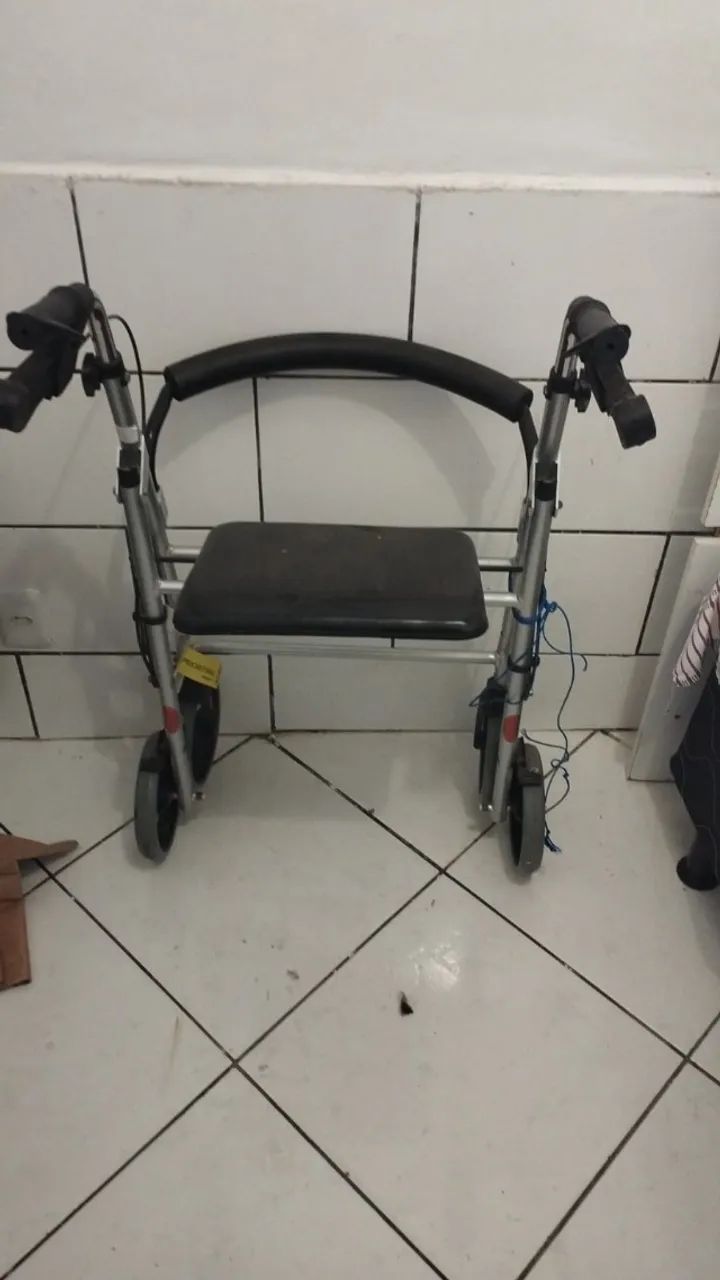 Andadeira para deficiente 