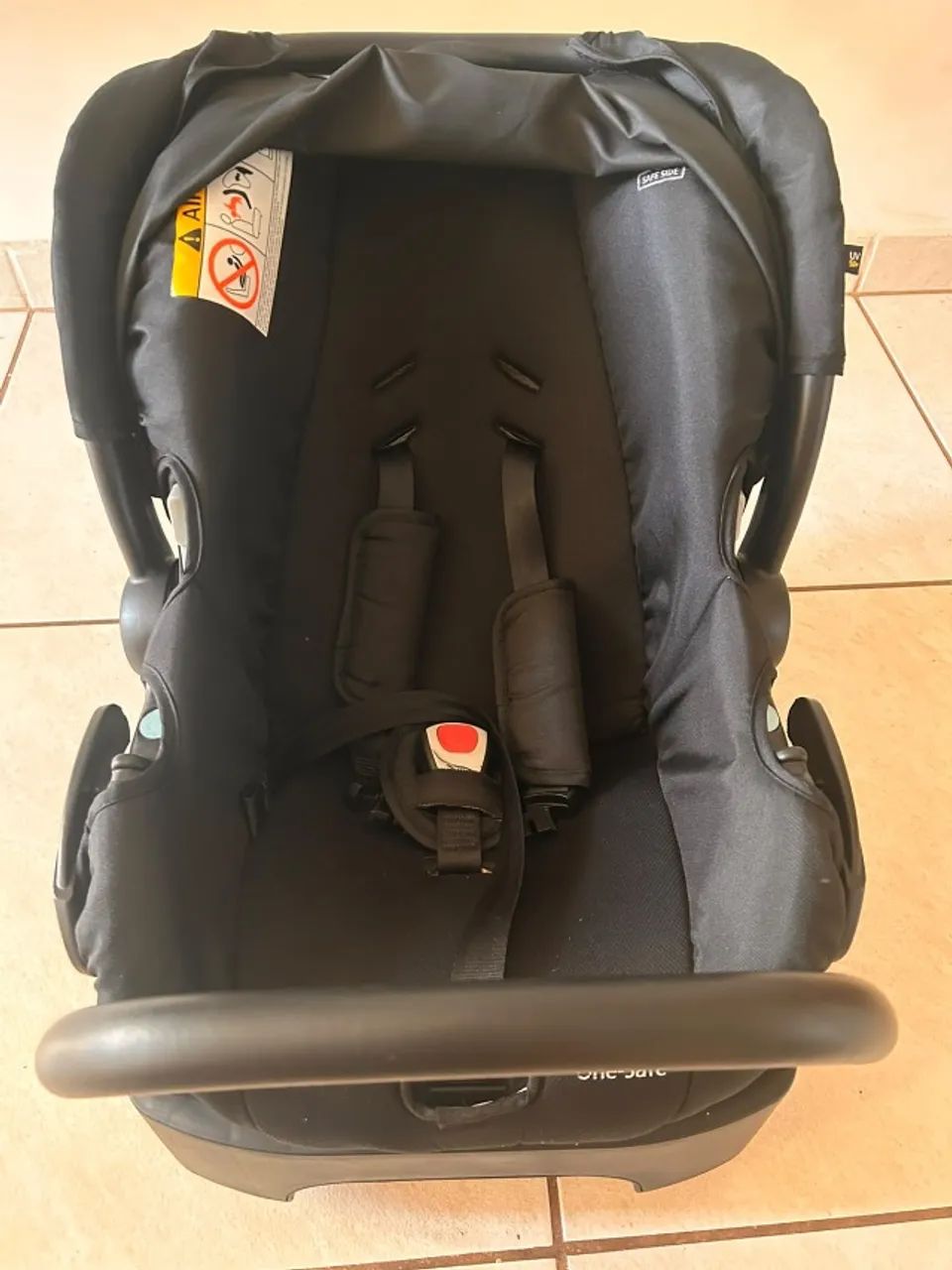 Bebê Conforto Safety 1st One-Safe + Base - Super Conservado - Foto 2