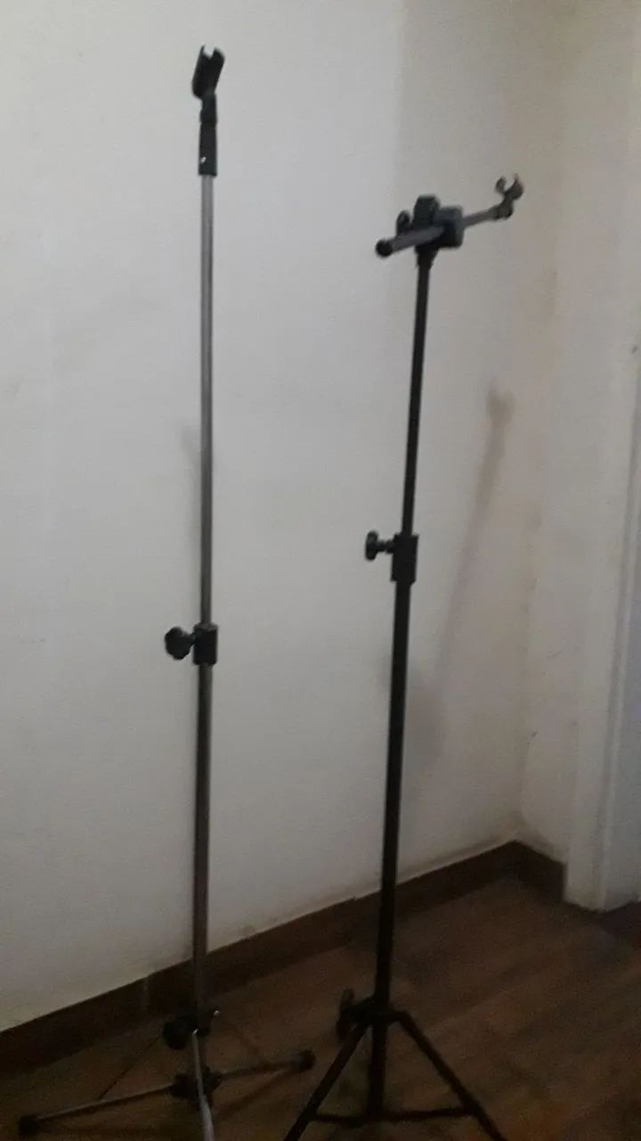 Pedestais de microfone.  - Foto 3