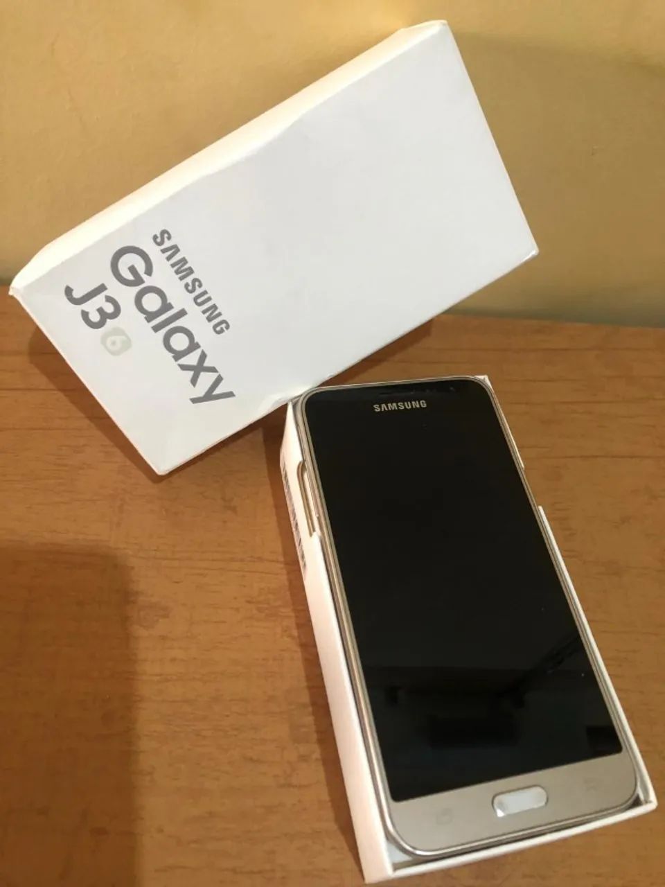 SAMSUNG GALAXY J3 2016 EXCELENTE ESTADO 