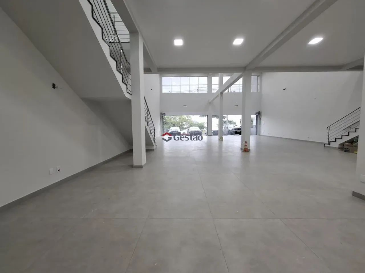 Excelente Loja Nova com mezanino Bairro Moinhos REF: C2021 - Foto 10