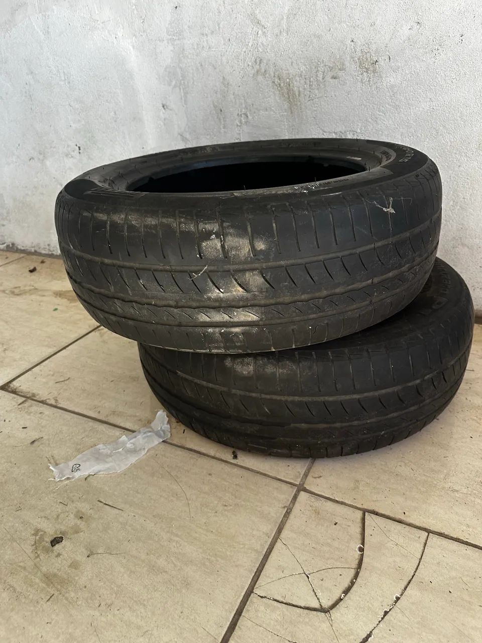 2 pneu aro 15  $120 - Foto 2