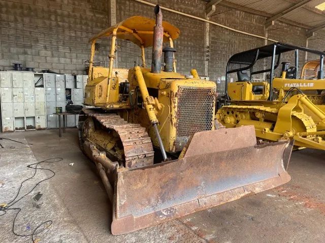 Trator de Esteira D4E SR - Ano 88 - Turbinado de Fábrica - Caterpillar