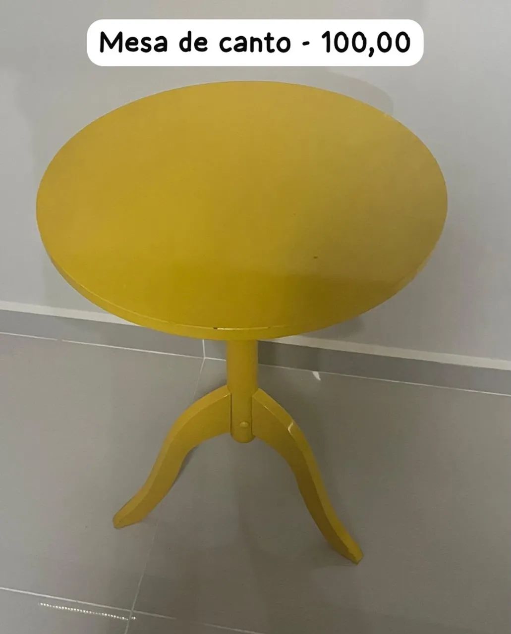 Mesa amarela