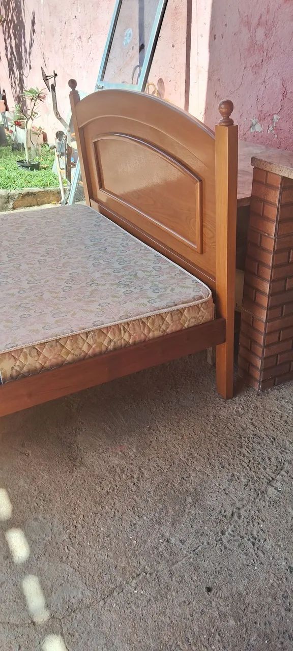 Cama de Casal de Madeira  - Foto 4