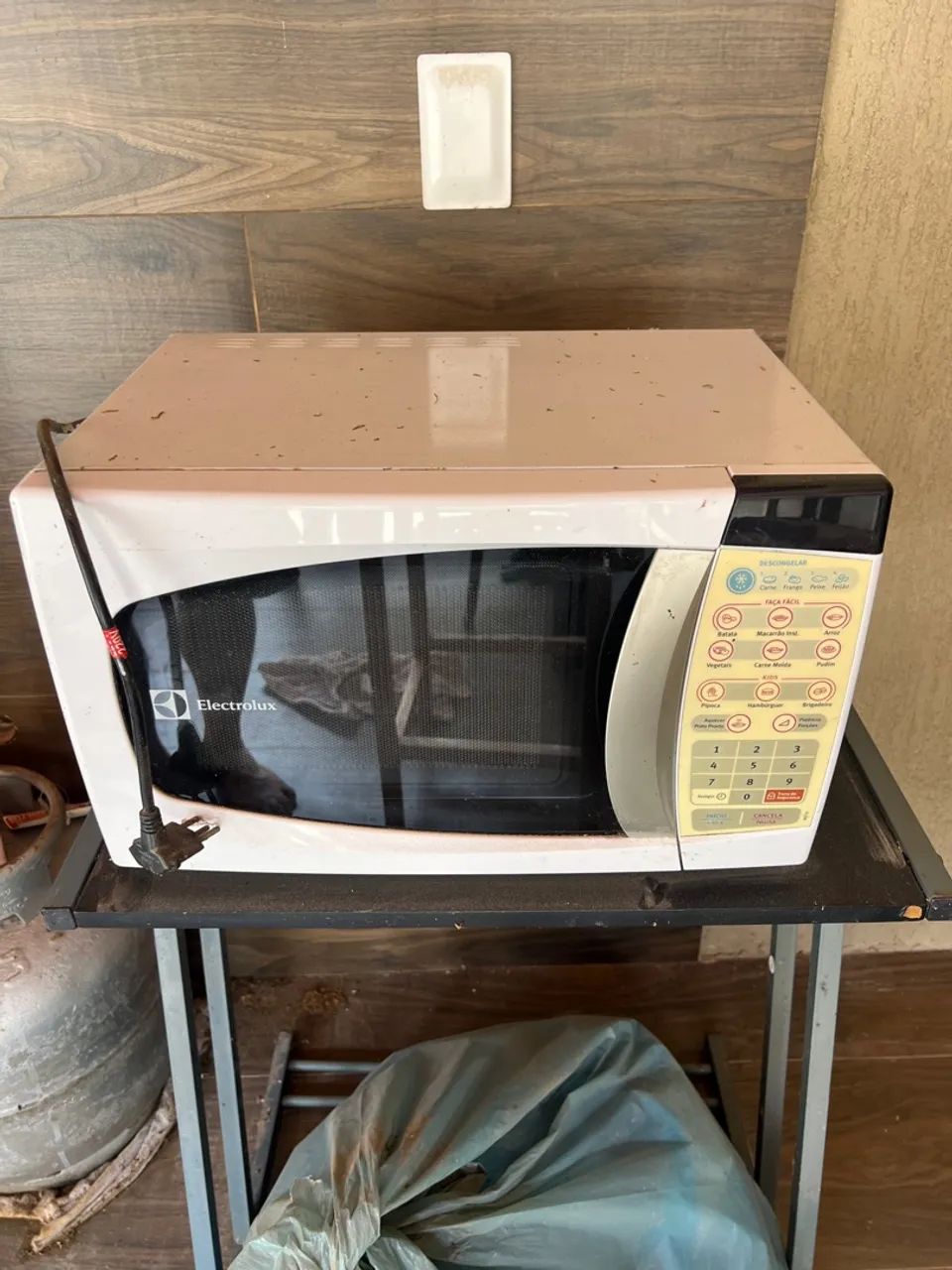 VENDO MICROONDAS USADO 