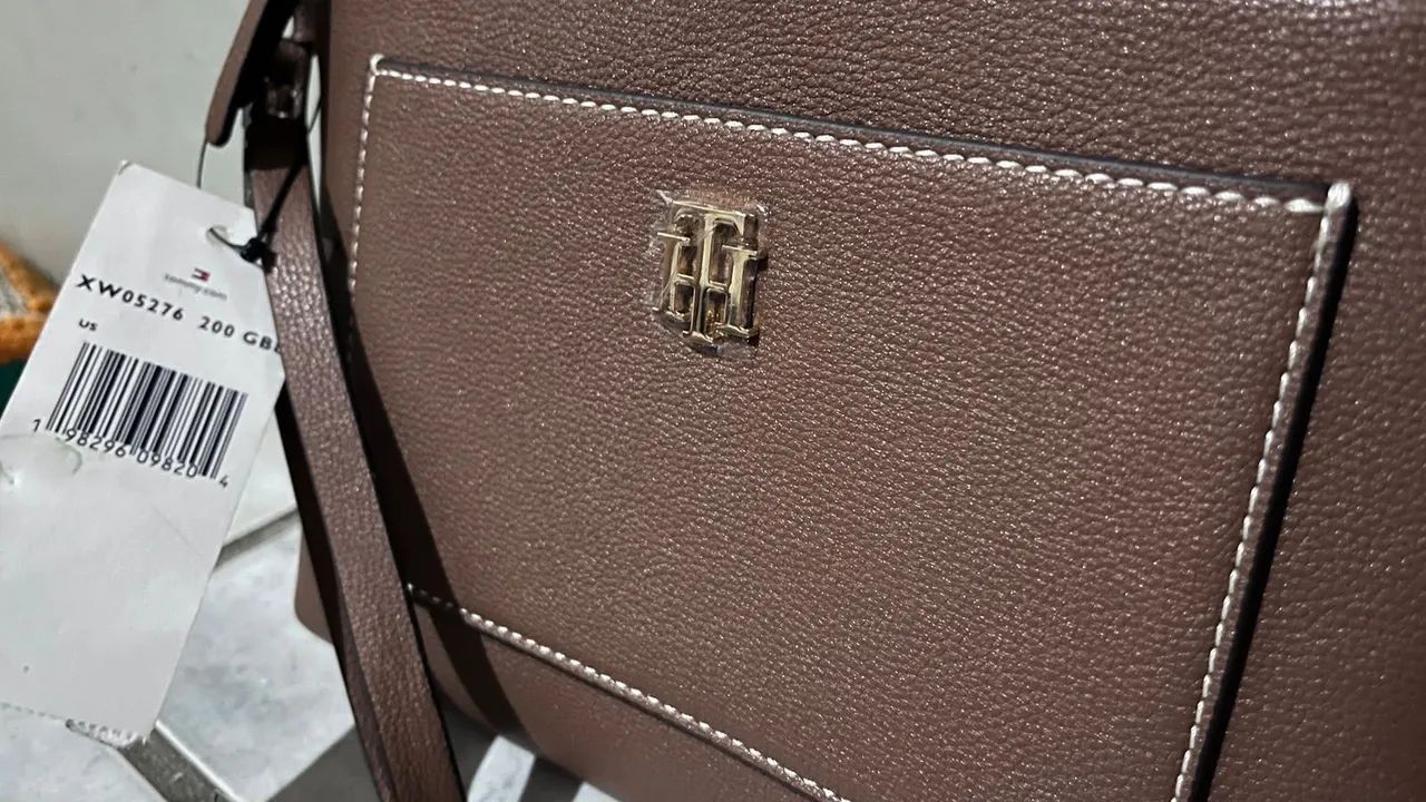 Bolsa lateral Tommy Hilfiger (original) - Foto 2