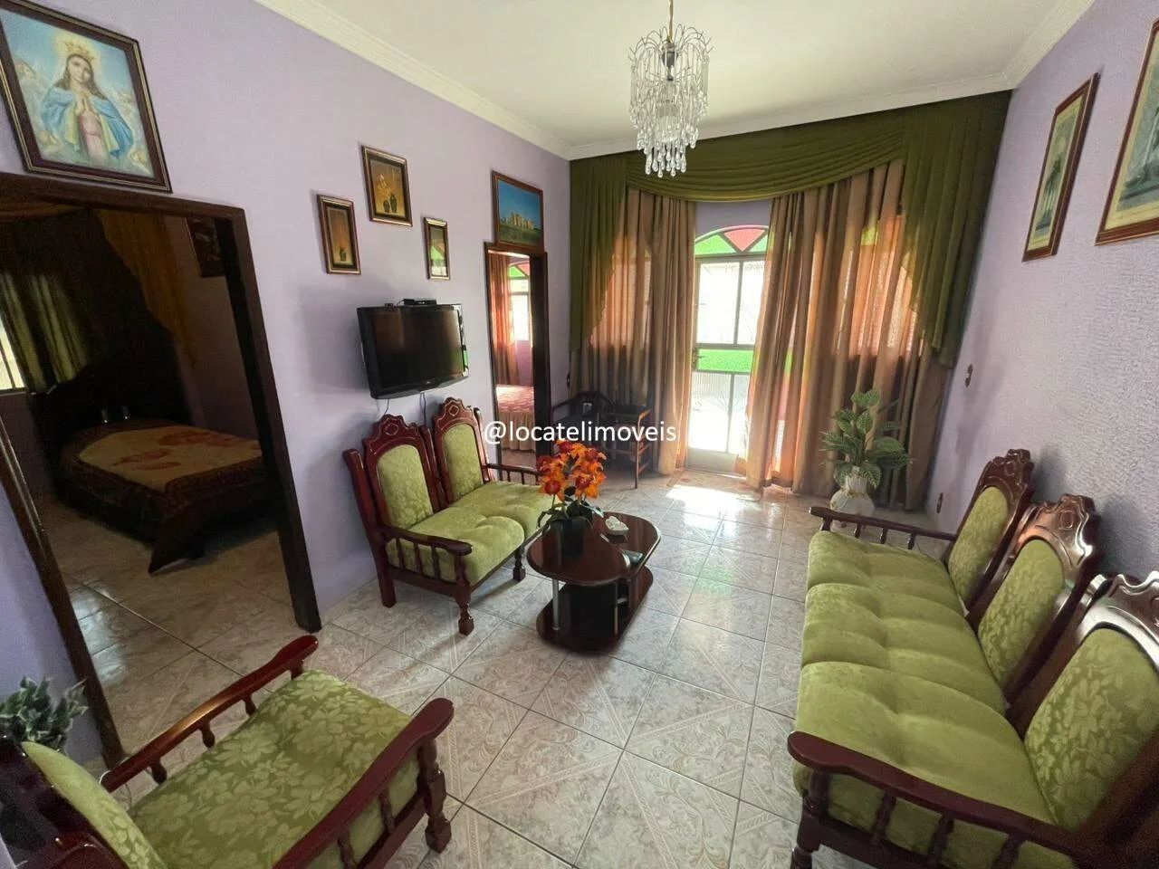 More e Gere Renda! Casa de 3 Quartos + 2 Barracões no Lindéia
