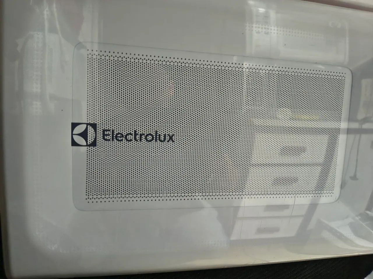 Microondas Eletrolux 34lt. 127v - Foto 3