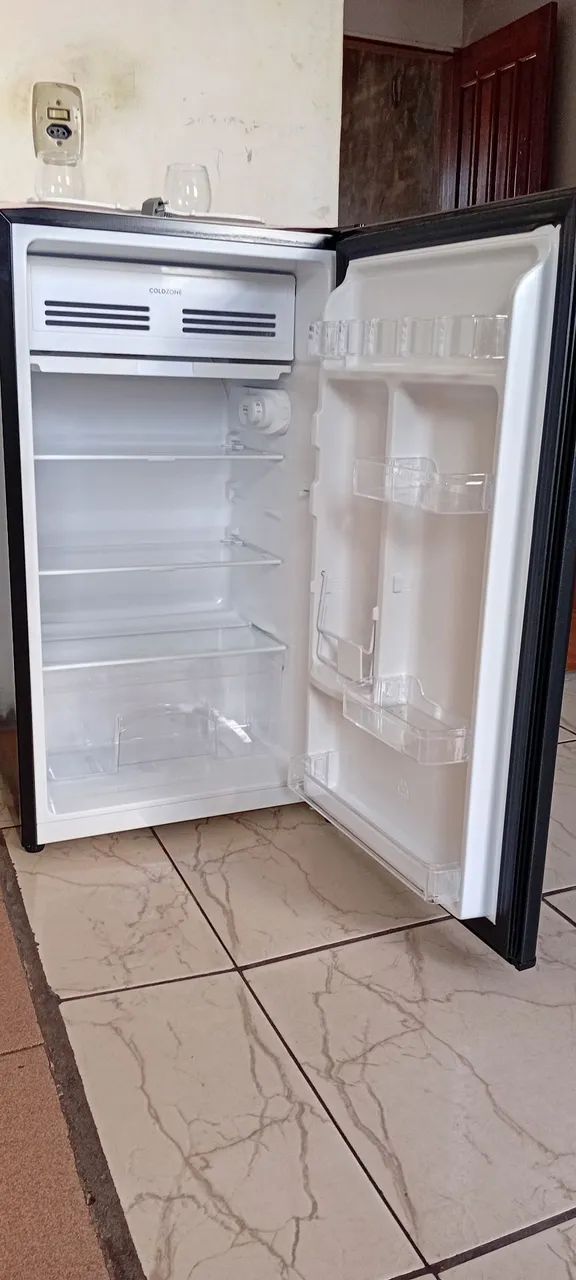 VENDO UM FRIGOBAR ELECTROLUX - Foto 2
