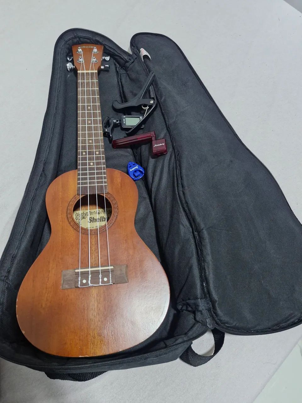 Ukulele com peças - Foto 4