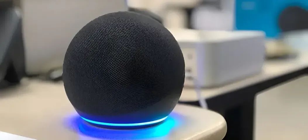 Alexa Echo Dot (4ª Geração) cor preta