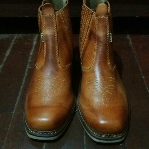 Botina F-1000 Whisky Tam. 41 Butina