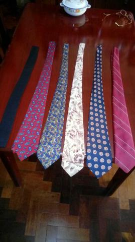 Lote de Antigas Gravatas Masculina