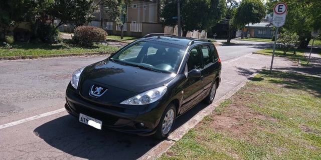Peugeot 207 SW XR 1.4 8V Flex - Foto 2